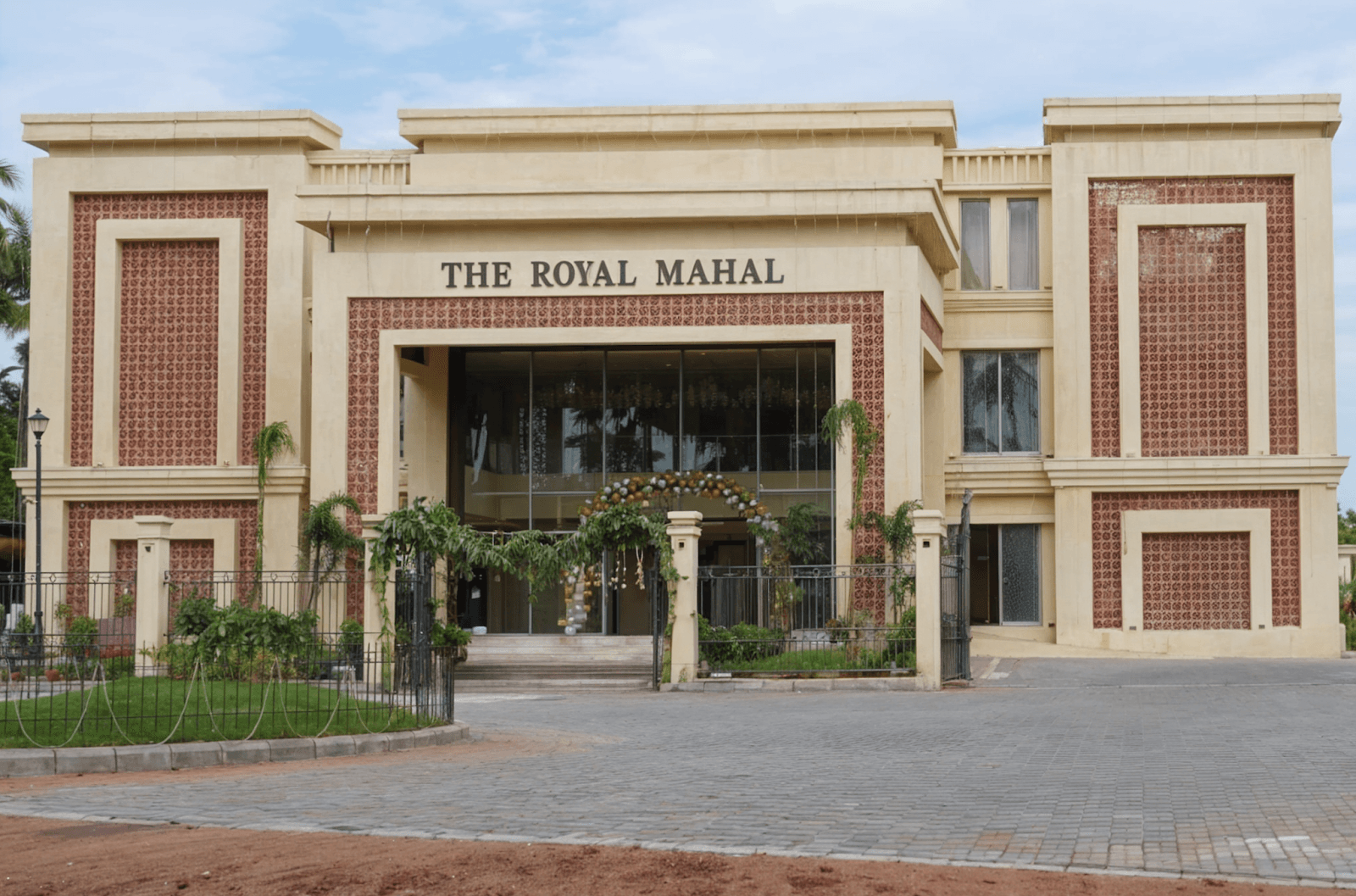The Royal Mahal VAYALUR, Tiruchirappalli